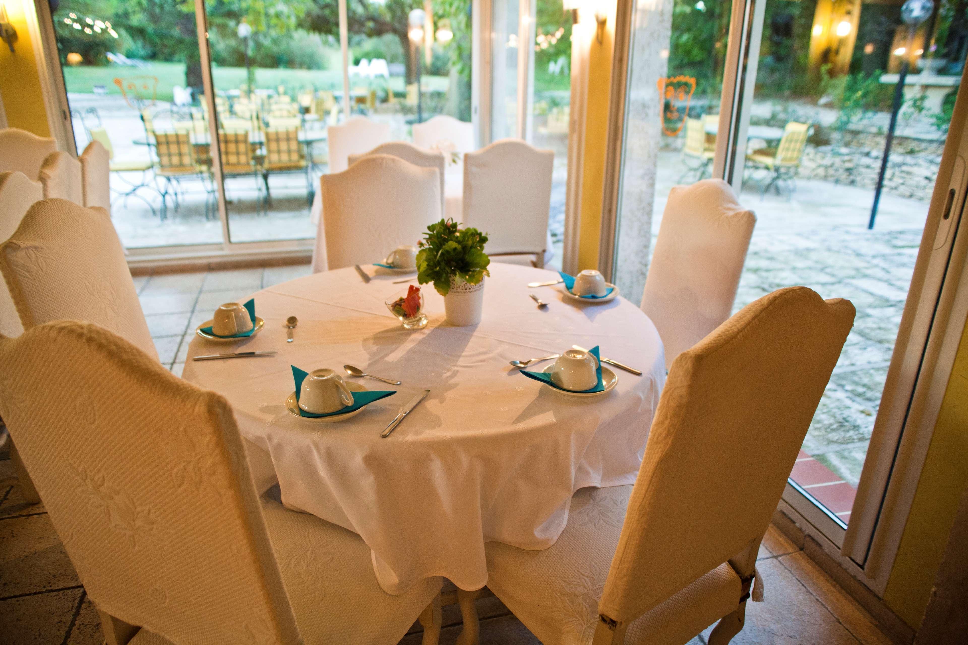 Best Western Le Val Majour Fontvieille Exterior foto