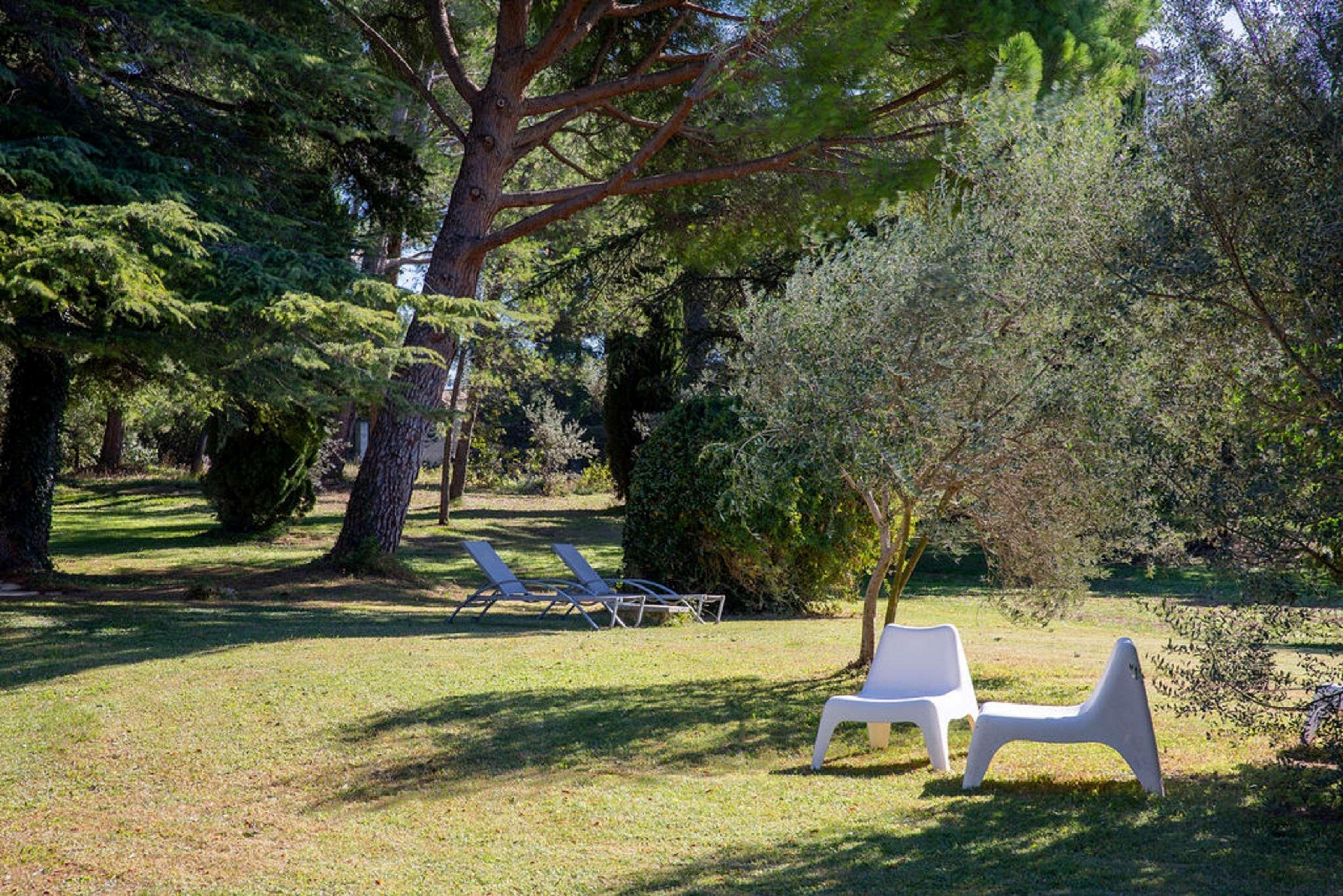 Best Western Le Val Majour Fontvieille Exterior foto